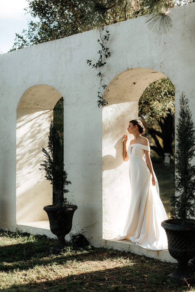 Chic Bride at Tuscan Inspired wedding at La Casa Toscana, Fort Meyers Florida Wedding Venue